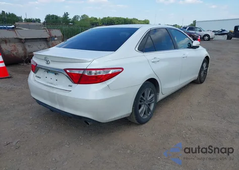 2017 Toyota Camry Se z USA, uszkodzony, nr VIN 4T1BF1FK2HU295463